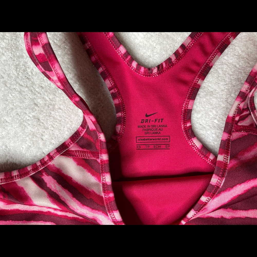 Nike Pro - Picture 3 of 4